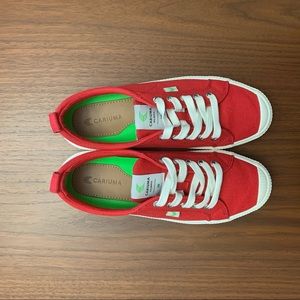 Cariuma OCA Sneakers!
